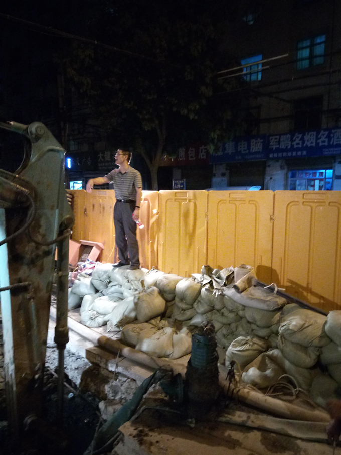 夙夜為公，一路暢通安徽交航總經(jīng)理方申柱帶領(lǐng)項(xiàng)目班子攻克項(xiàng)目難點(diǎn)紀(jì)實(shí)